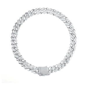 Adore Crystal Curb Chain Necklace - LEDAIR