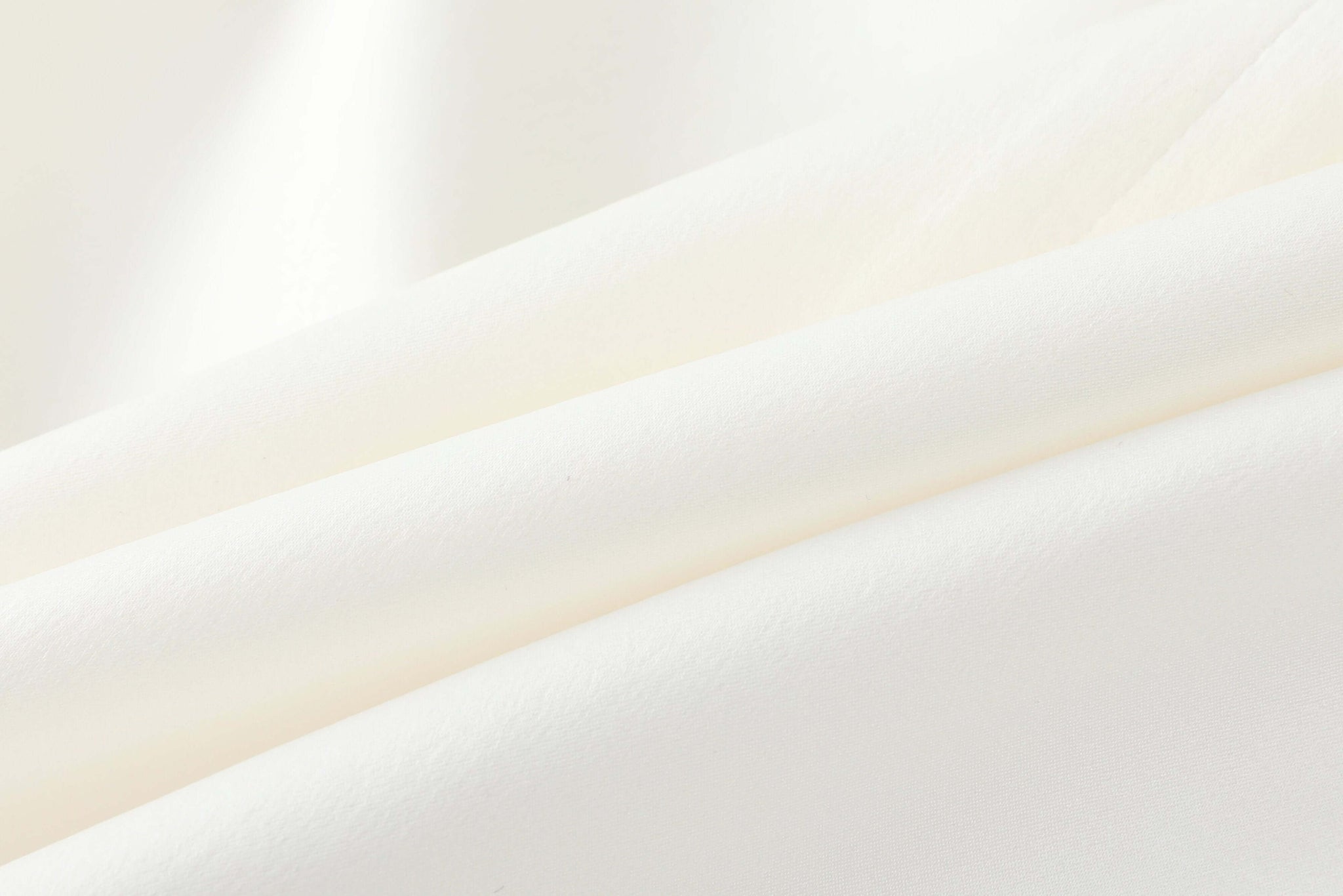 Aiyana Ruffle-Trimmed Silk Gown - LEDAIR